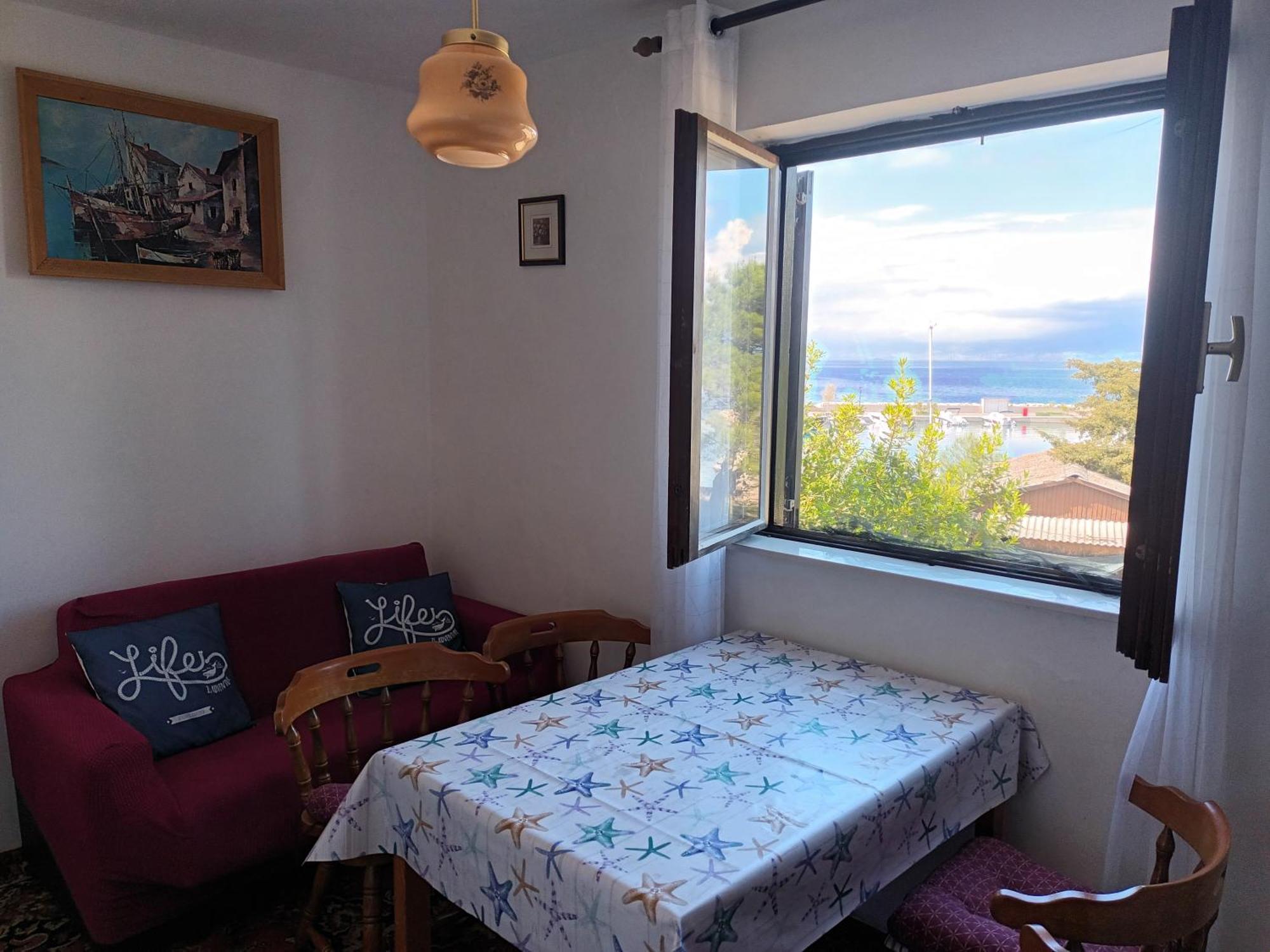 Apartment Stella Malinska Luaran gambar